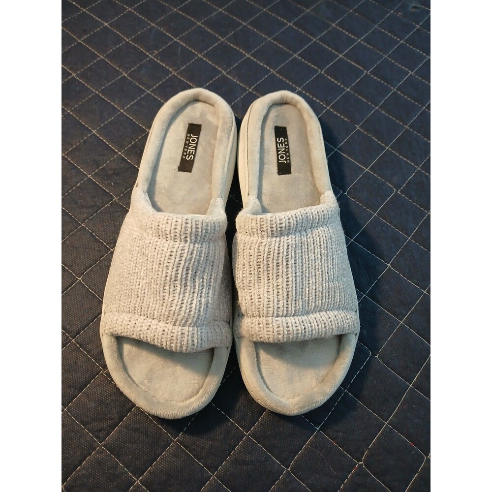 Jones New York Fuzzy Slippers Shoes Comfy Slip Ons Women's Large 7-8 Gray